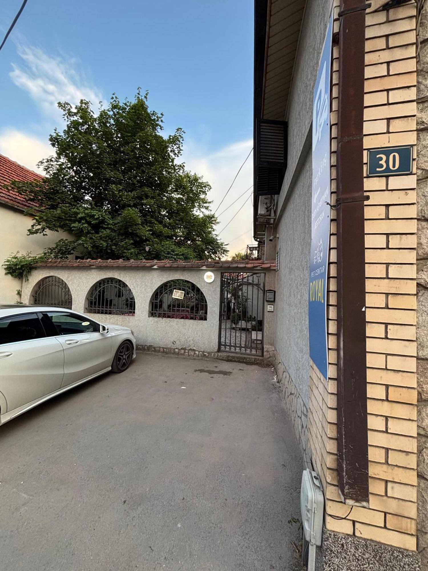 Dody Apartmani Leskovac  Esterno foto