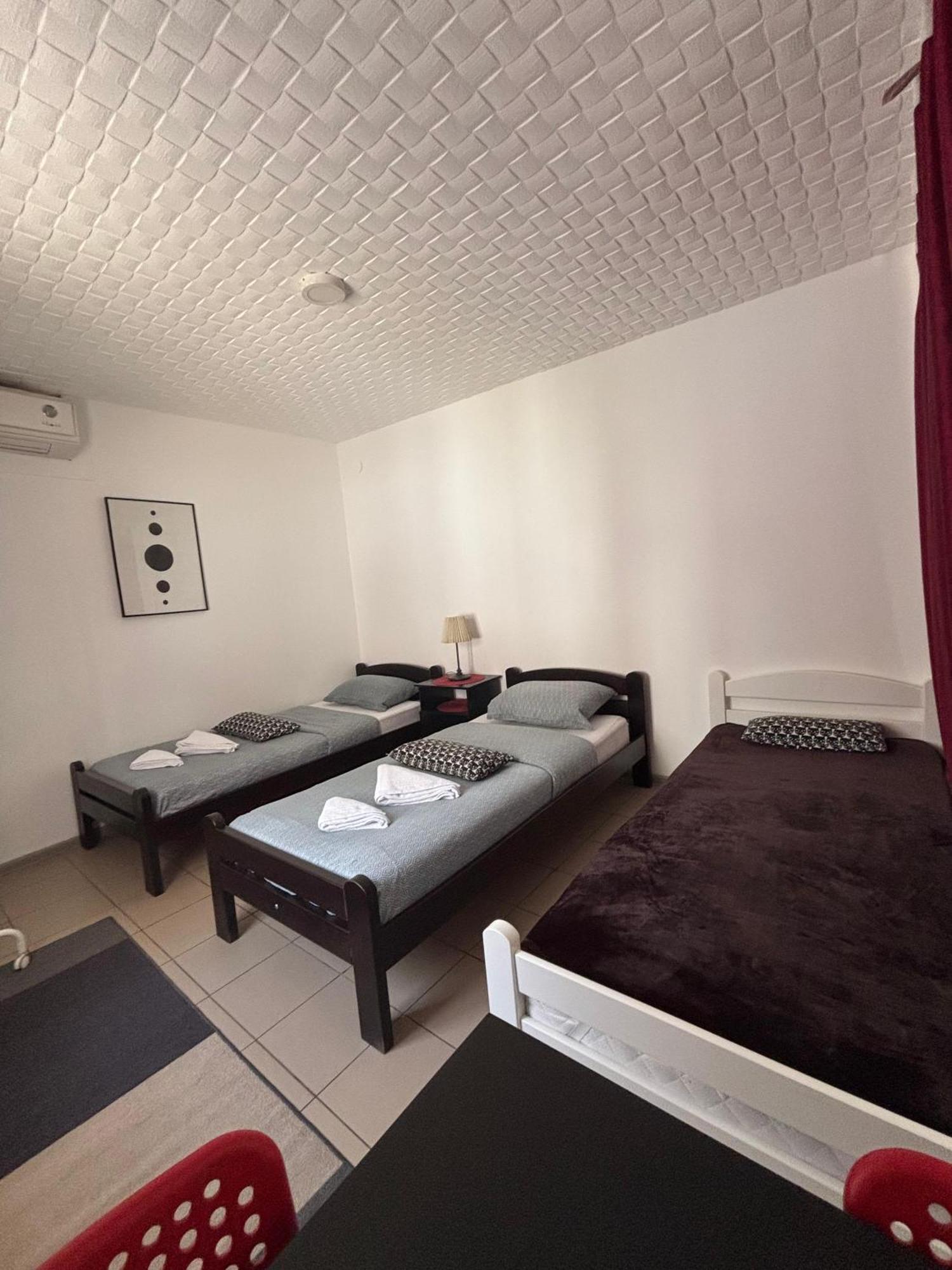 Dody Apartmani Leskovac  Esterno foto