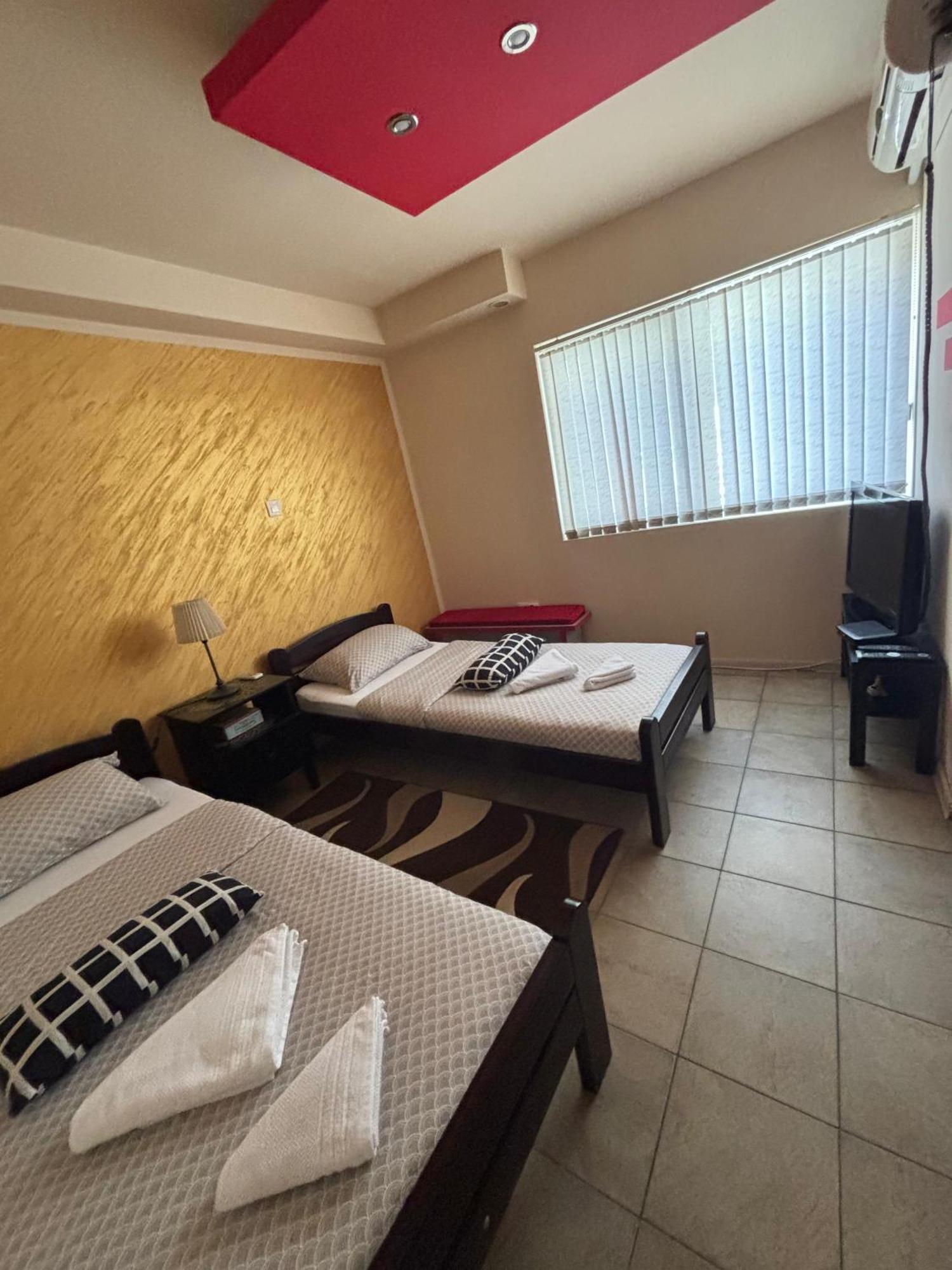 Dody Apartmani Leskovac  Esterno foto